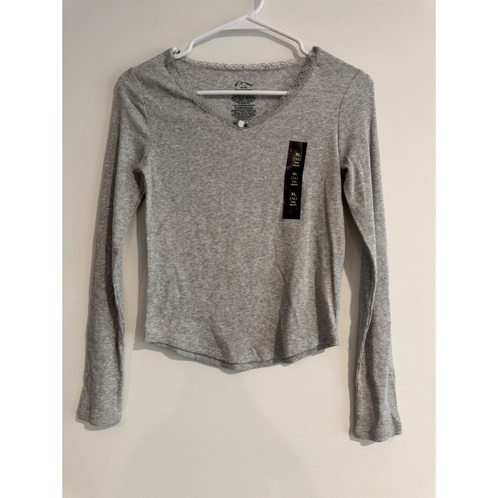 Art Class Ribbed Long Sleeve Top Girls XL 14 Gray Lace Trim Rosette - Picture 1 of 3